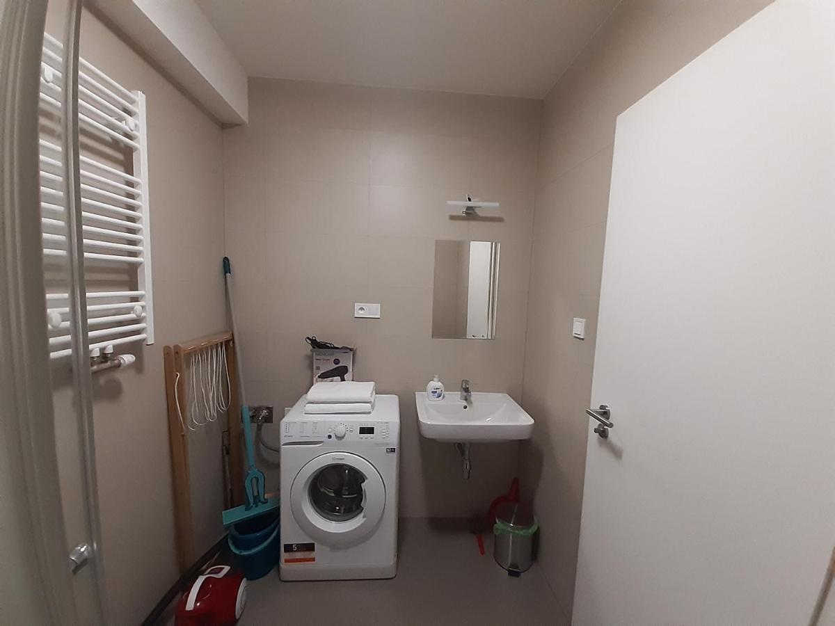 Apartamento Entrez Radnica Košice Exterior foto